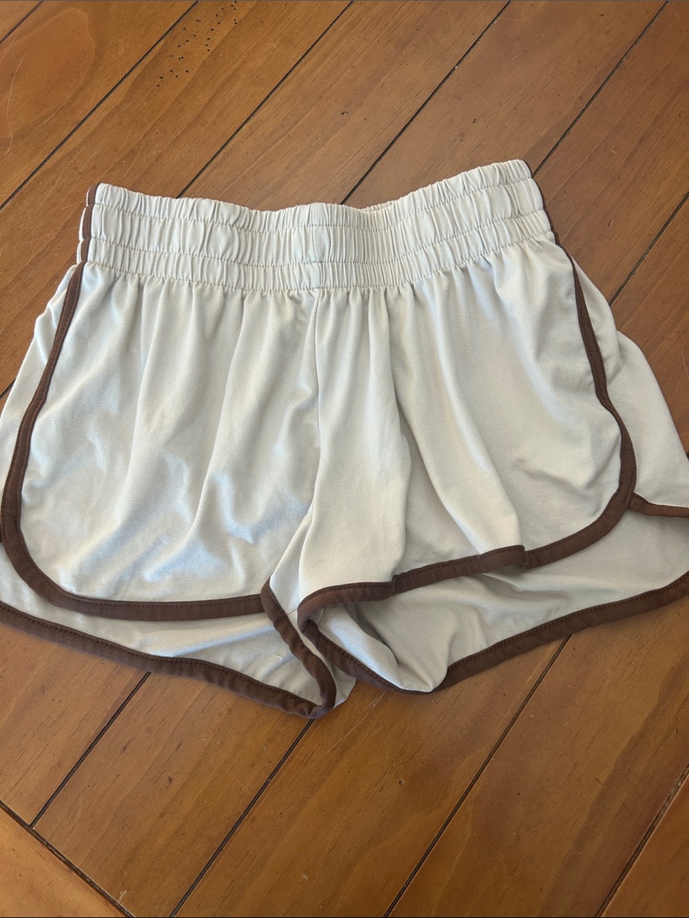 Five Below Tan Dolphin Shorts Brown Trim Size Medium Casual Lounge